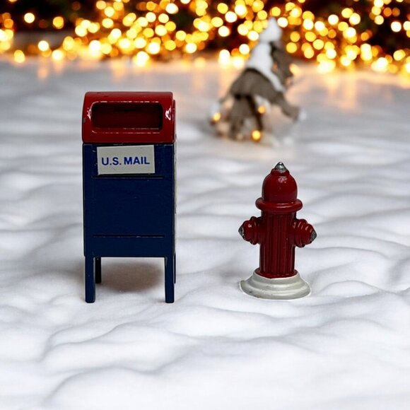 Dept 56 Mail Box / Fire Hydrant, Heritage Christmas Village Accessory from 1989 - Picture 1 of 9